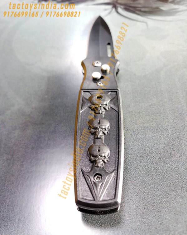 3-skulls-folder-drop-point-knife-tactoys-india