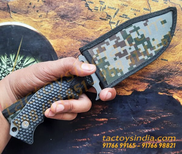 Outdoor Special Edition Tracker Knife Full tang Construction Serrated