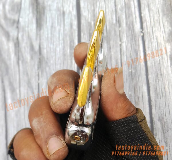 knuckle-Duster-with-Cigarette-Lighter-yellow-Flame-3-Fingered-Deluxe-Faux-Leather-Finished