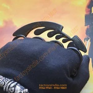 Spine Breaker curve pocket punch knuckle duster